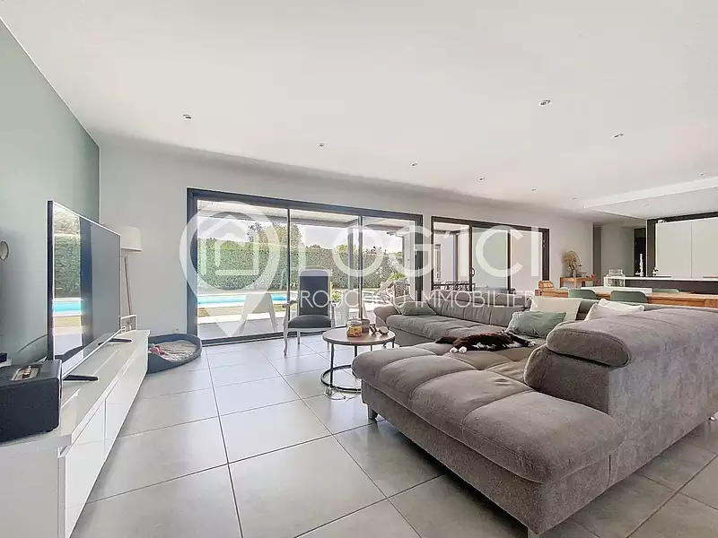 Maison, 158 m²