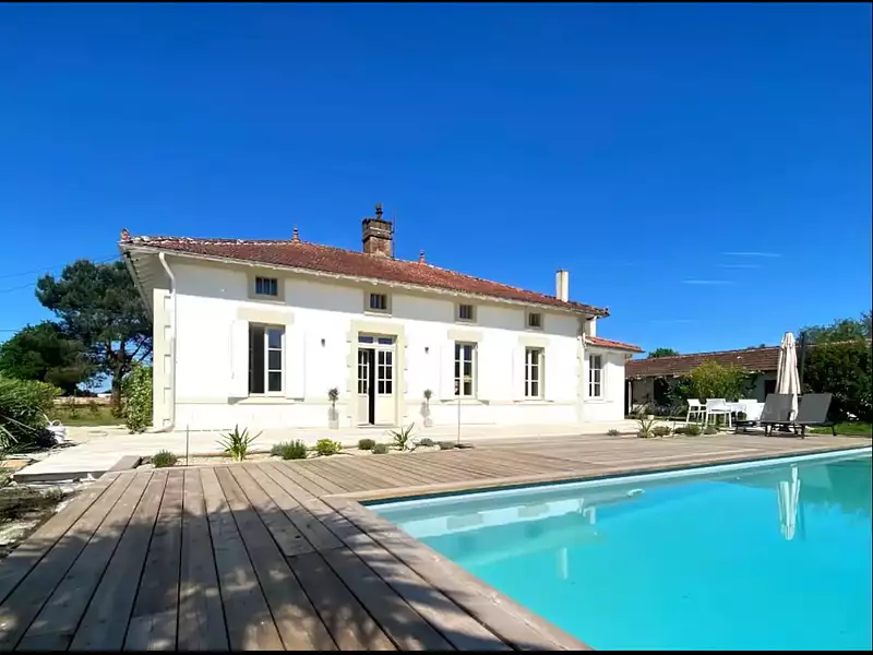 Maison, 190 m²