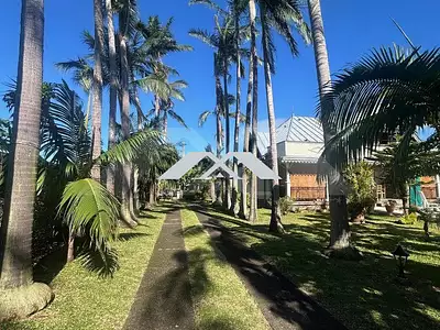 Maison, 250 m²