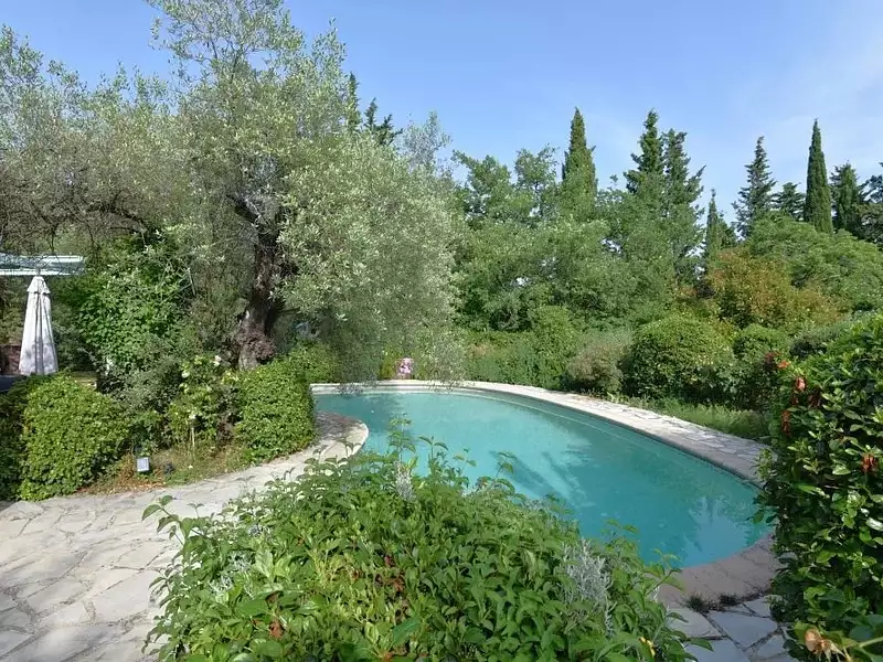 Maison, 180 m²