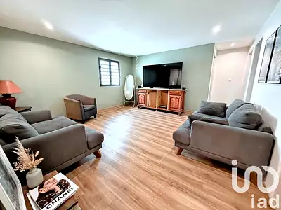 Maison, 220 m²