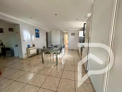 Maison, 183 m²