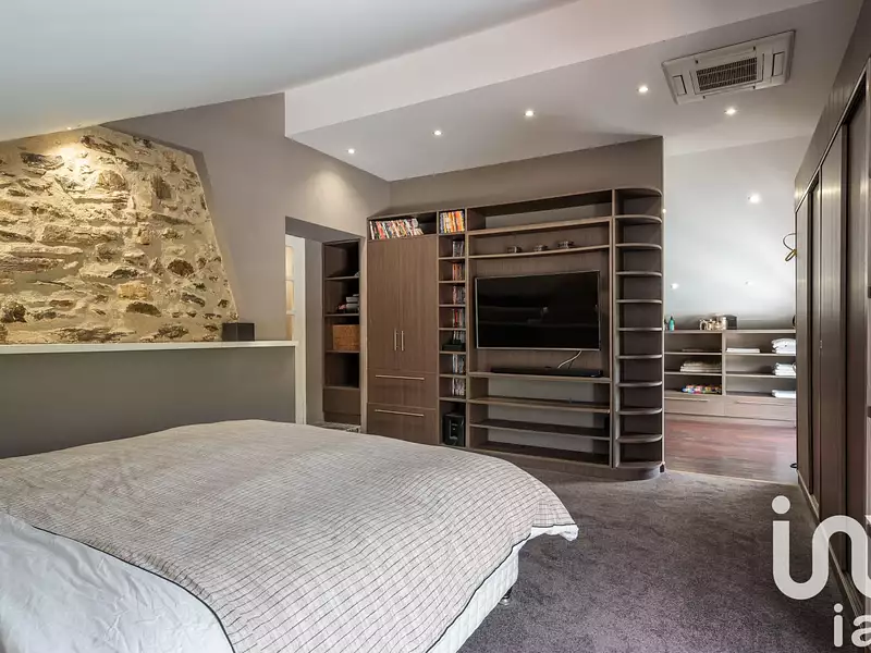 Maison, 249 m²