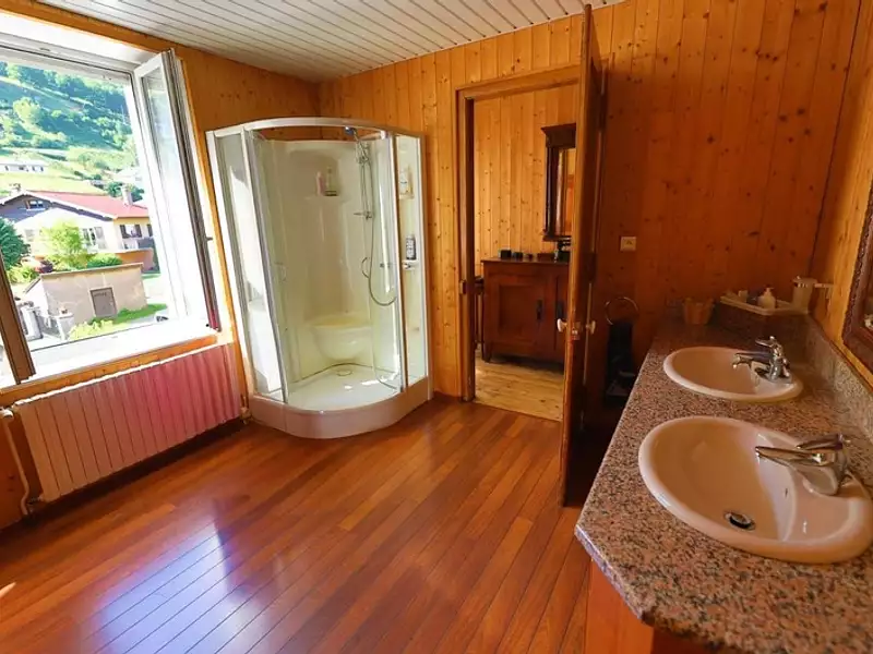 Maison, 210 m²