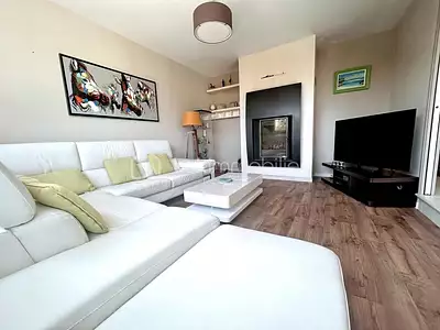 Maison, 199 m²