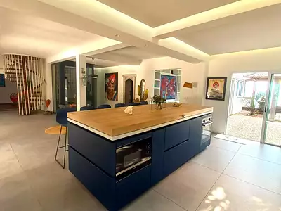 Maison, 280 m²