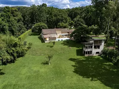 Maison, 210 m²