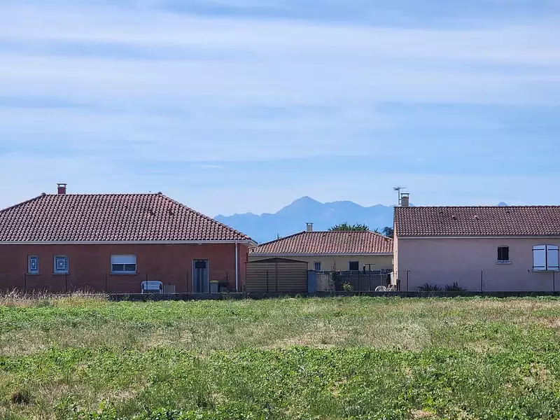 Terrain, 975 m²