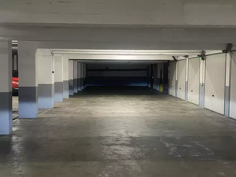 Parking, 15 m²
