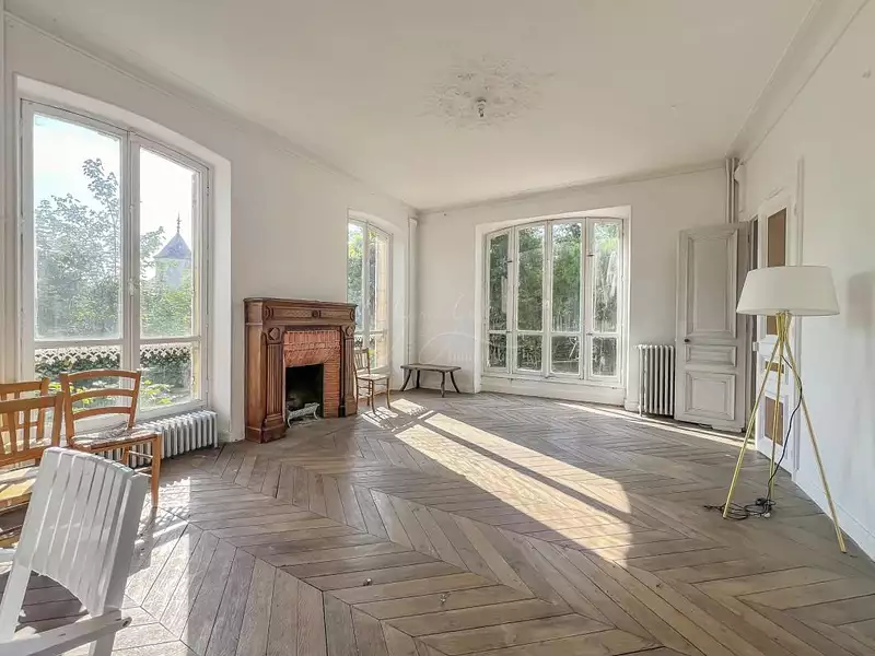 Maison, 476 m²