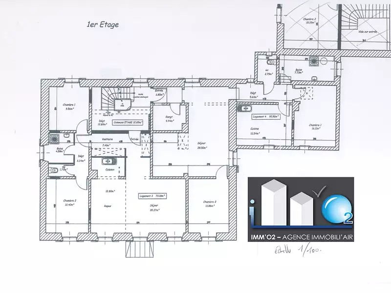 Immeuble, 365 m²