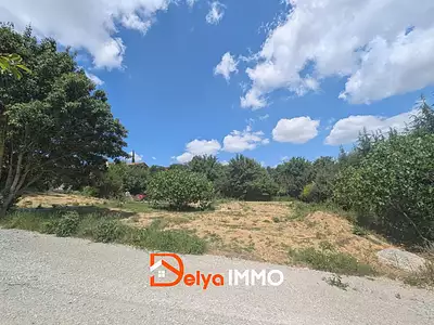 Terrain, 800 m²