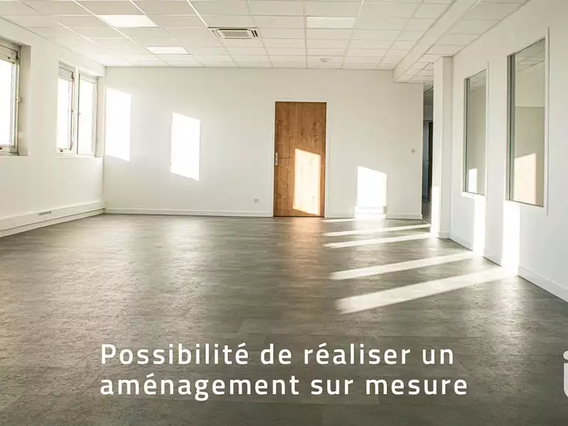 Divers, 80 m²