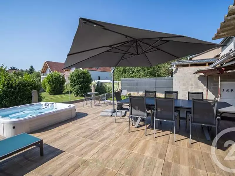 Maison, 136,6 m²