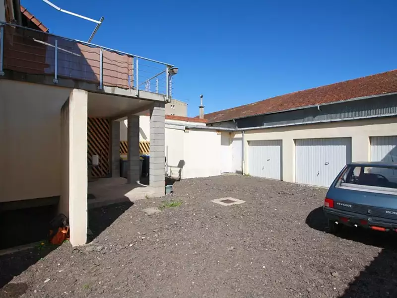 Immeuble, 168 m²