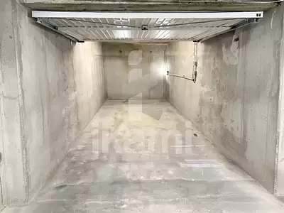 Parking, 14 m²