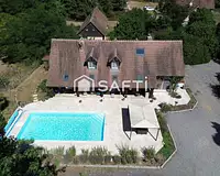 Maison, 237 m²