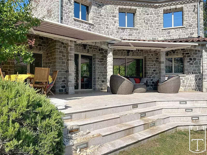 Maison, 140 m²