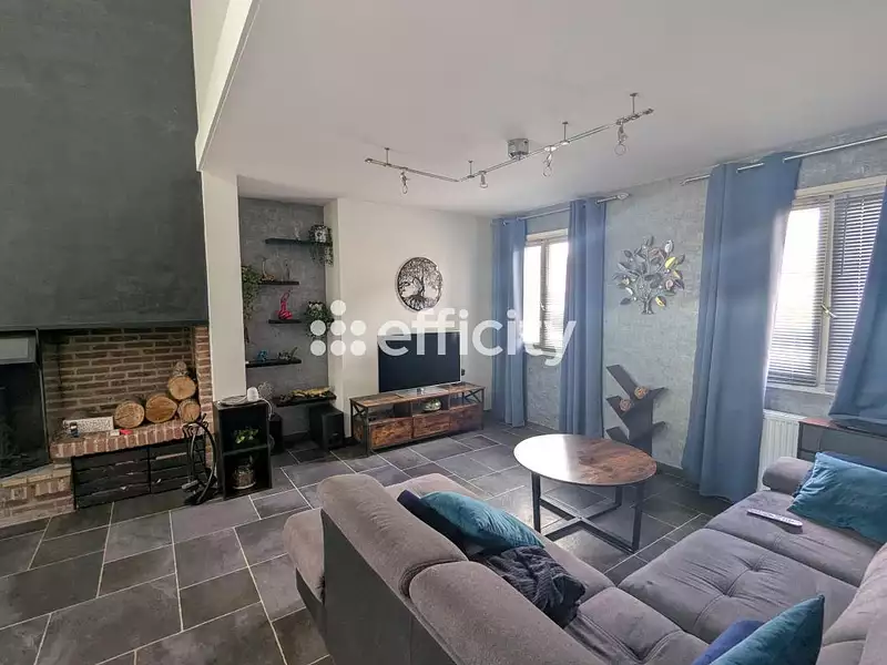 Maison, 235 m²