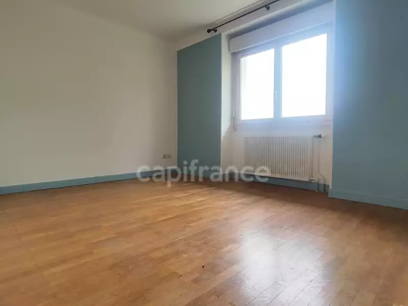 Maison, 90 m²