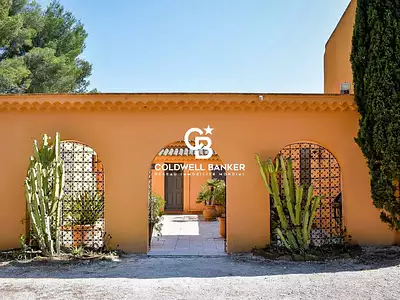 Maison, 178 m²