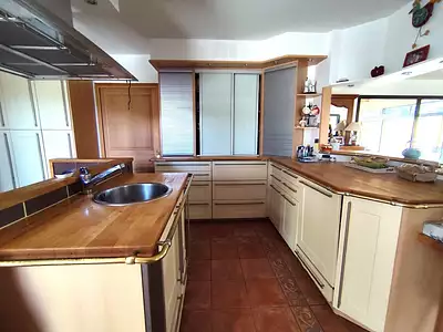 Maison, 450 m²