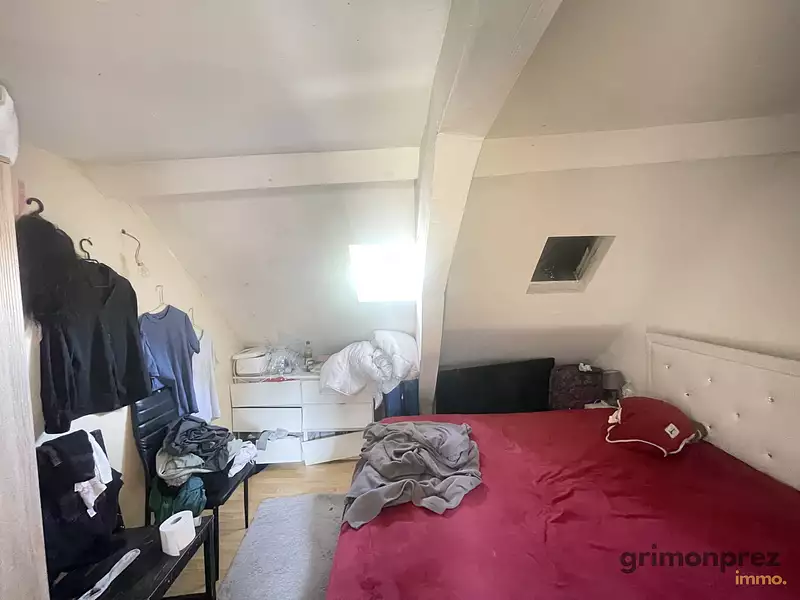 Immeuble, 90 m²