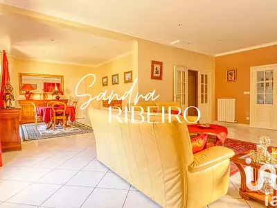 Maison, 220 m²
