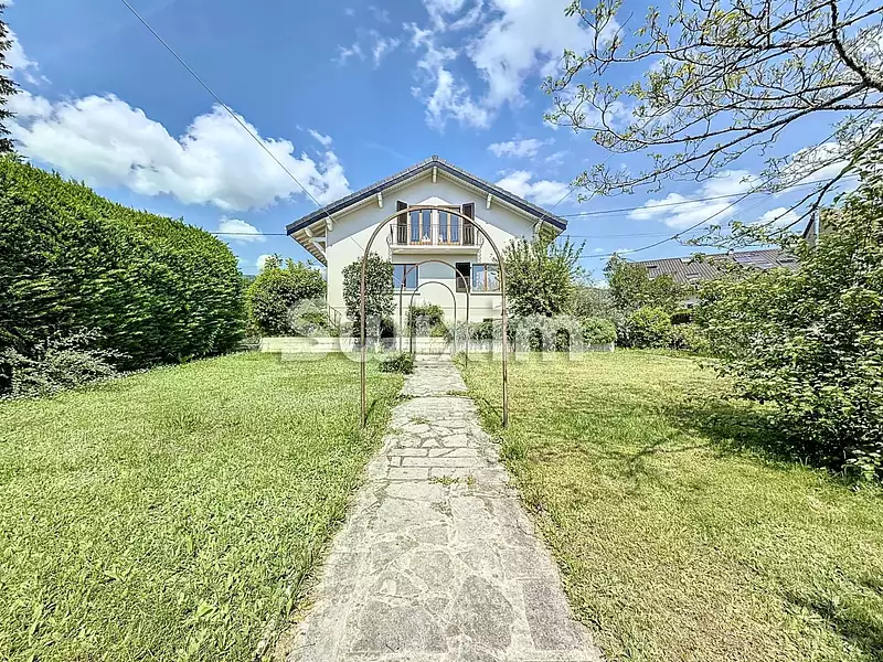 Maison, 175 m²