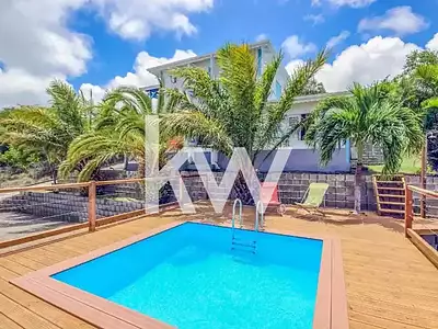 Maison, 256 m²