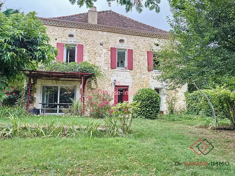 Maison, 156 m²