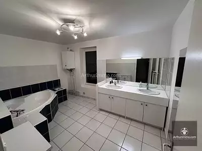 Appartement, 220 m²