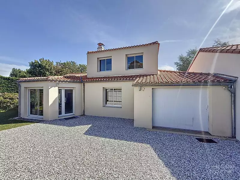 Maison, 175 m²