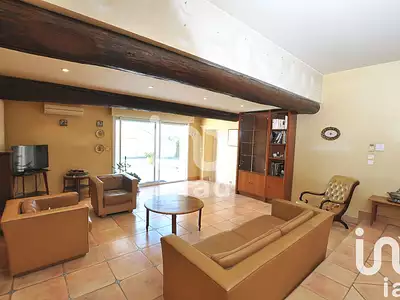 Maison, 311 m²