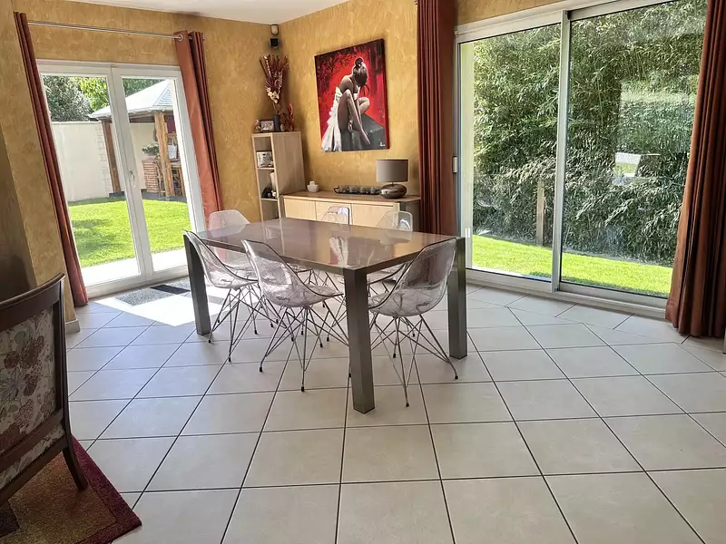 Maison, 200 m²