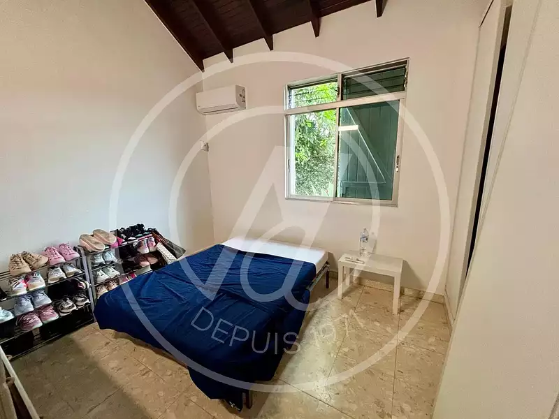 Maison, 256 m²