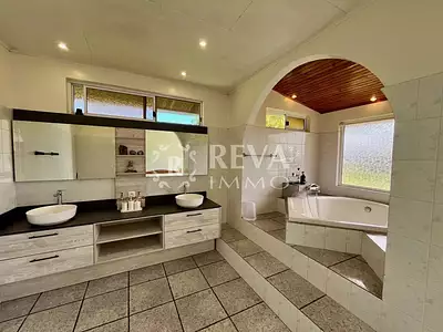 Maison, 160 m²