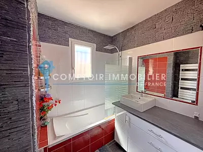 Maison, 98 m²