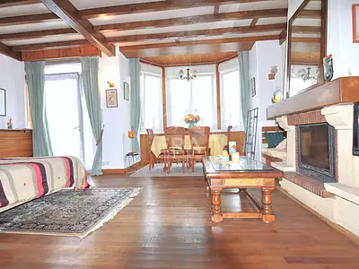 Maison, 270 m²
