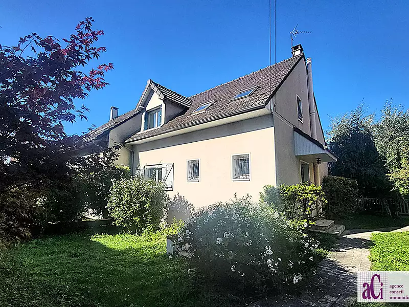 Maison, 110 m²