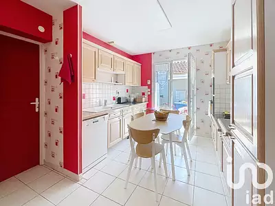 Maison, 180 m²