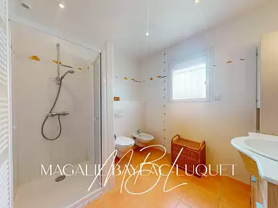 Maison, 153 m²