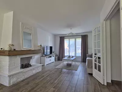 Maison, 94 m²