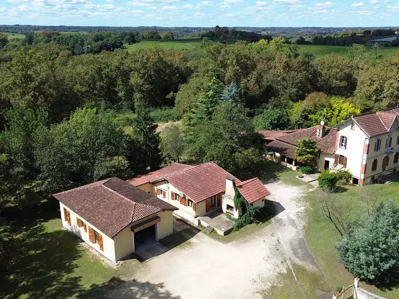 Immeuble, 291,36 m²