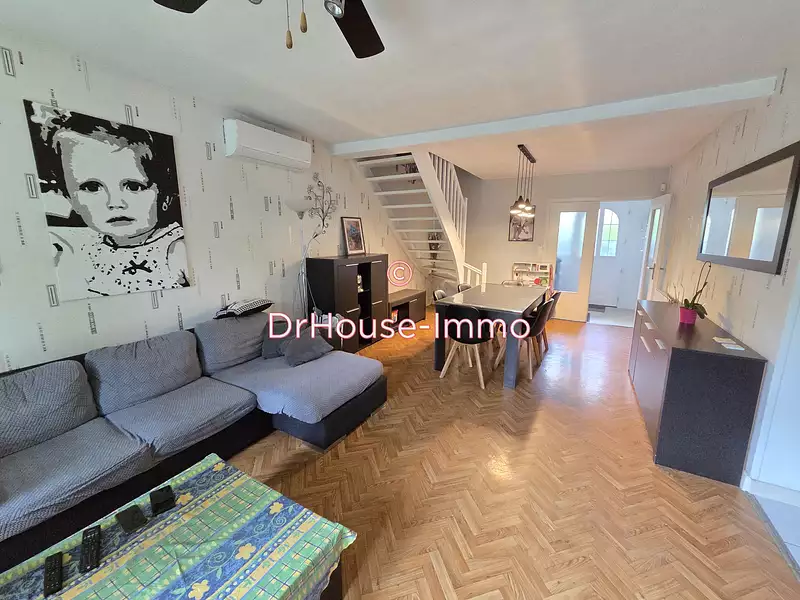 Maison, 94 m²