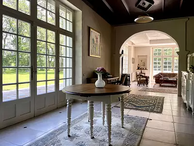 Maison, 360 m²
