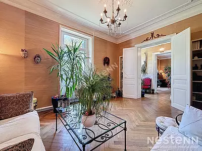 Maison, 250 m²