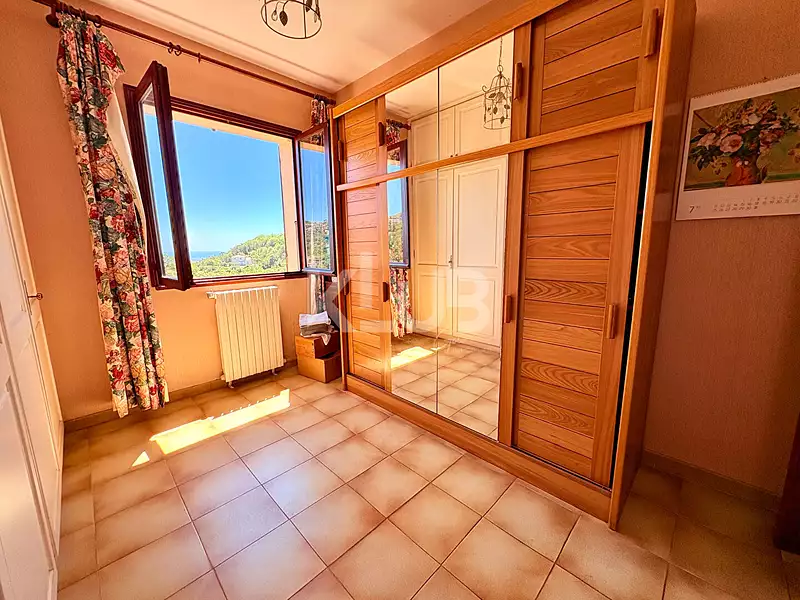 Maison, 210 m²