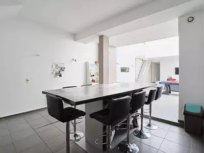 Maison, 169 m²