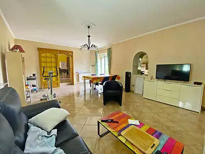 Maison, 169 m²